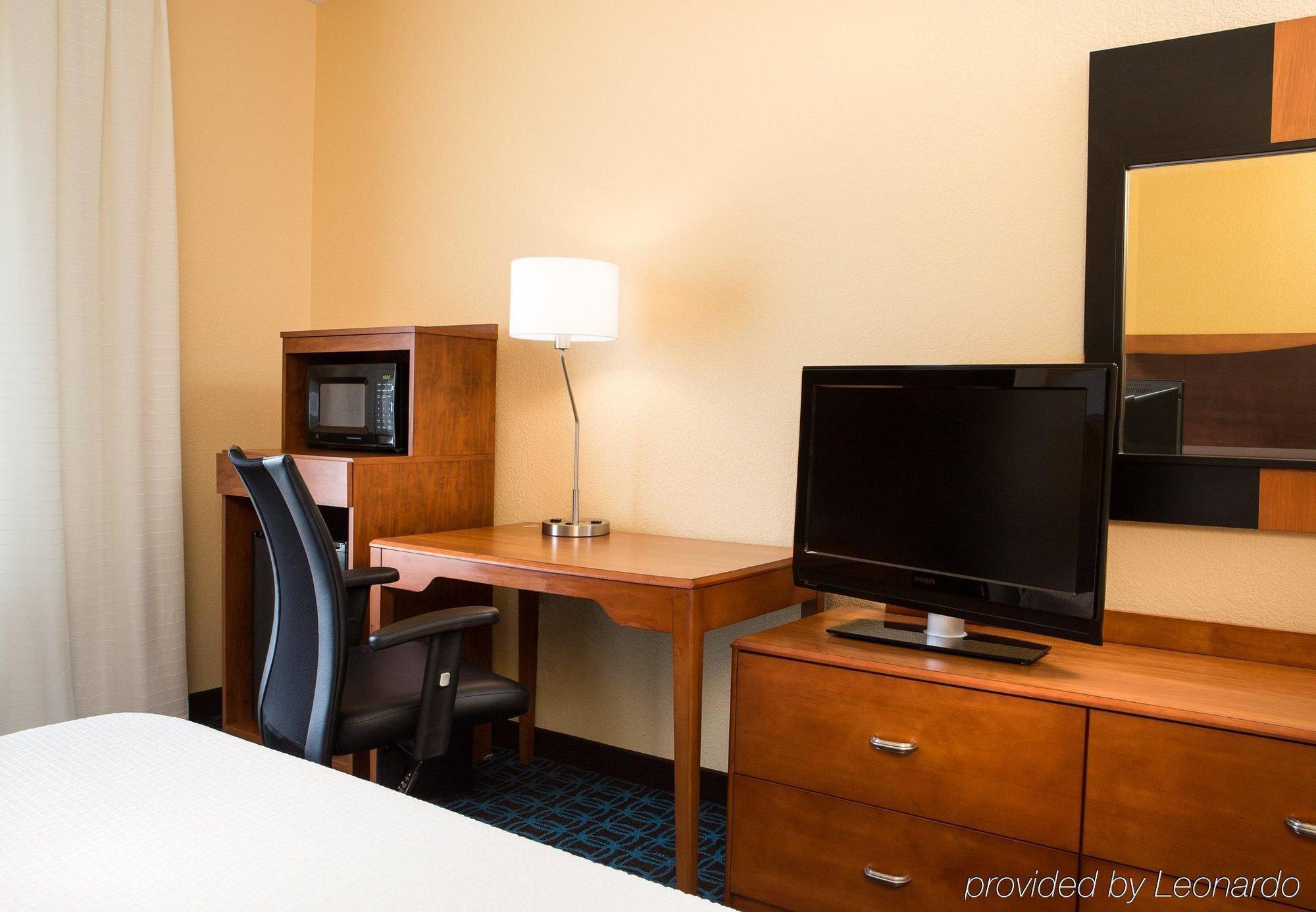 Comfort & - Kansas 3* Olathe